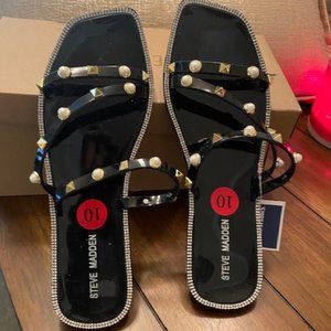 Steve Madden- Flat Sandals Size 10